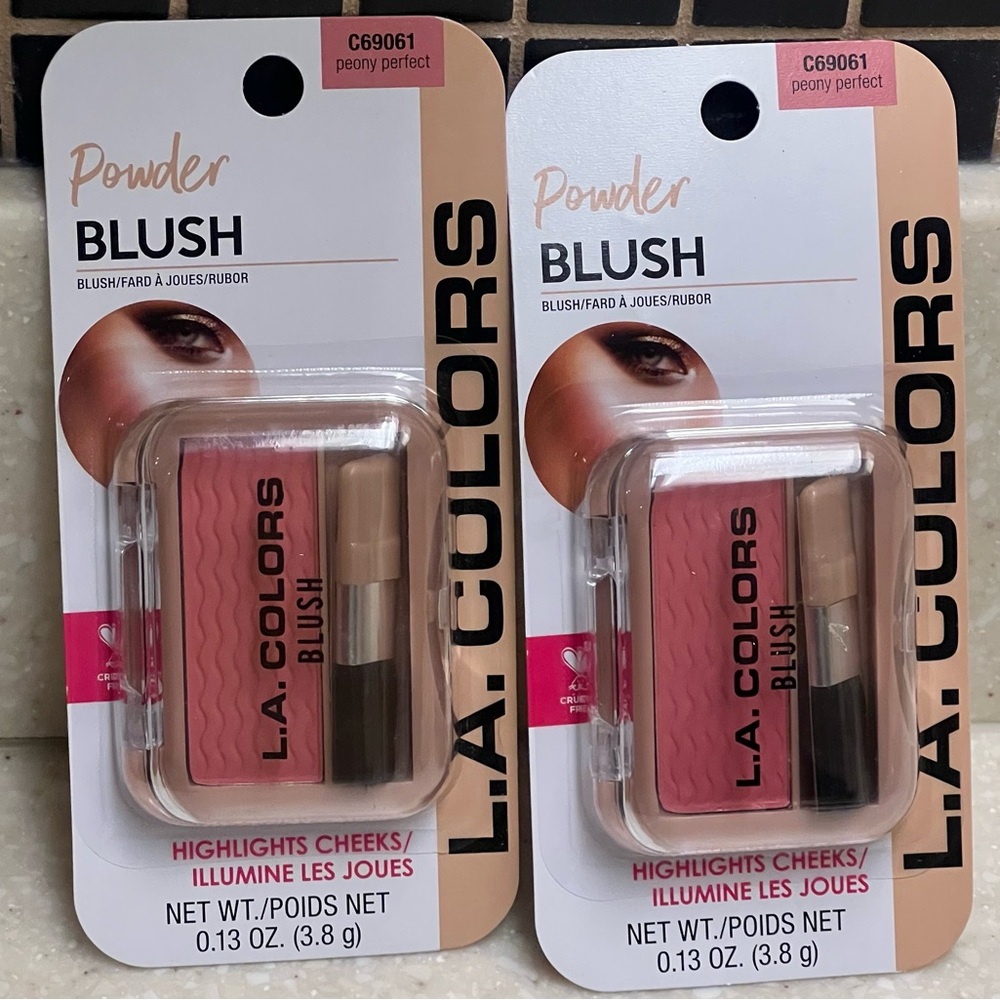 L.A. Colors Blush - Peony Perfect